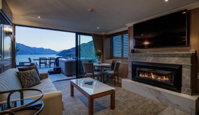 The Carlin Boutique Hotel كوينستاون المظهر الخارجي الصورة